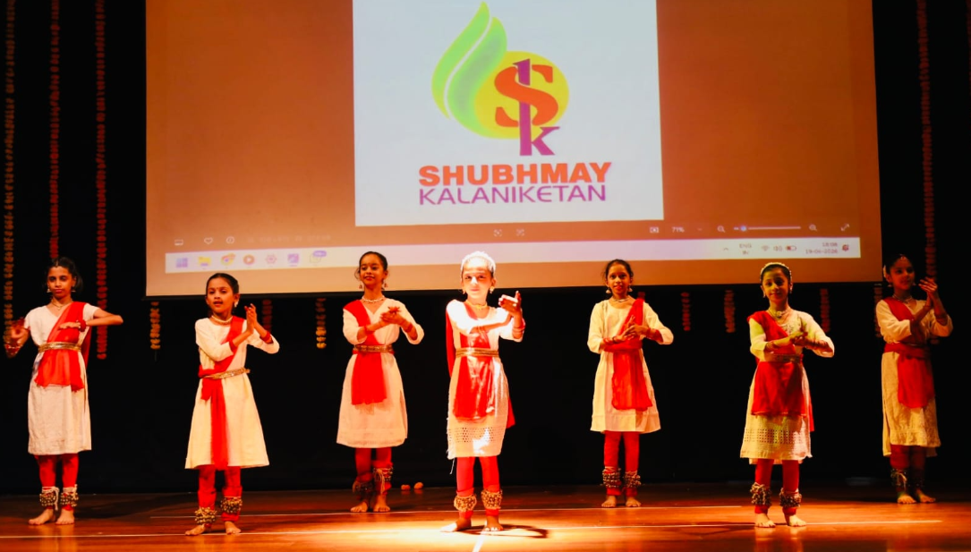 Kathak dance training at Shubhmay Kalaniketan Institute Airoli